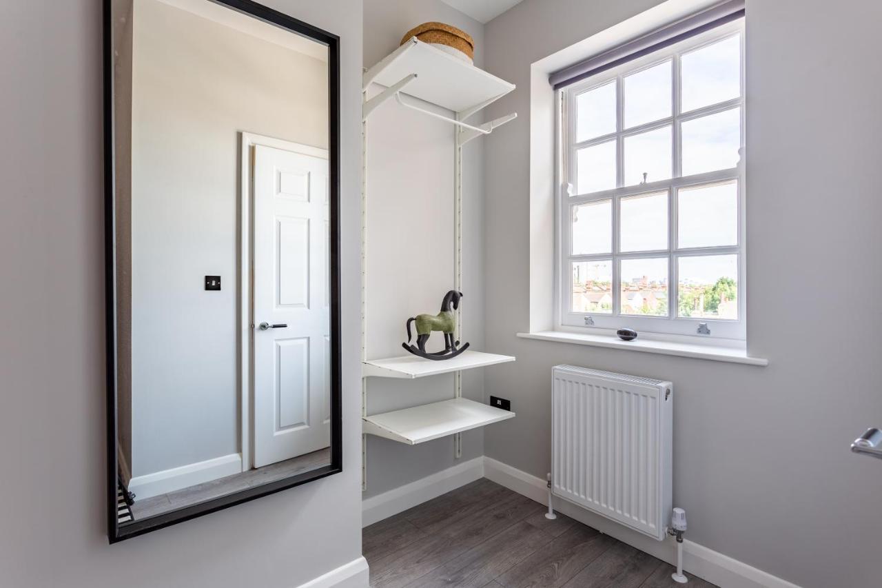 2 Bedroom Apartments With Sofa Bed In Southend Buitenkant foto