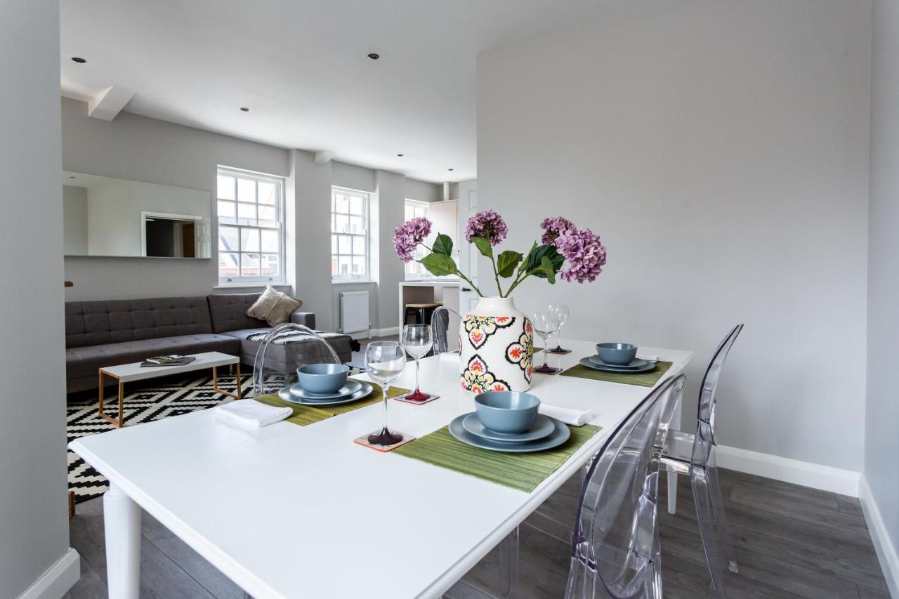 2 Bedroom Apartments With Sofa Bed In Southend Buitenkant foto