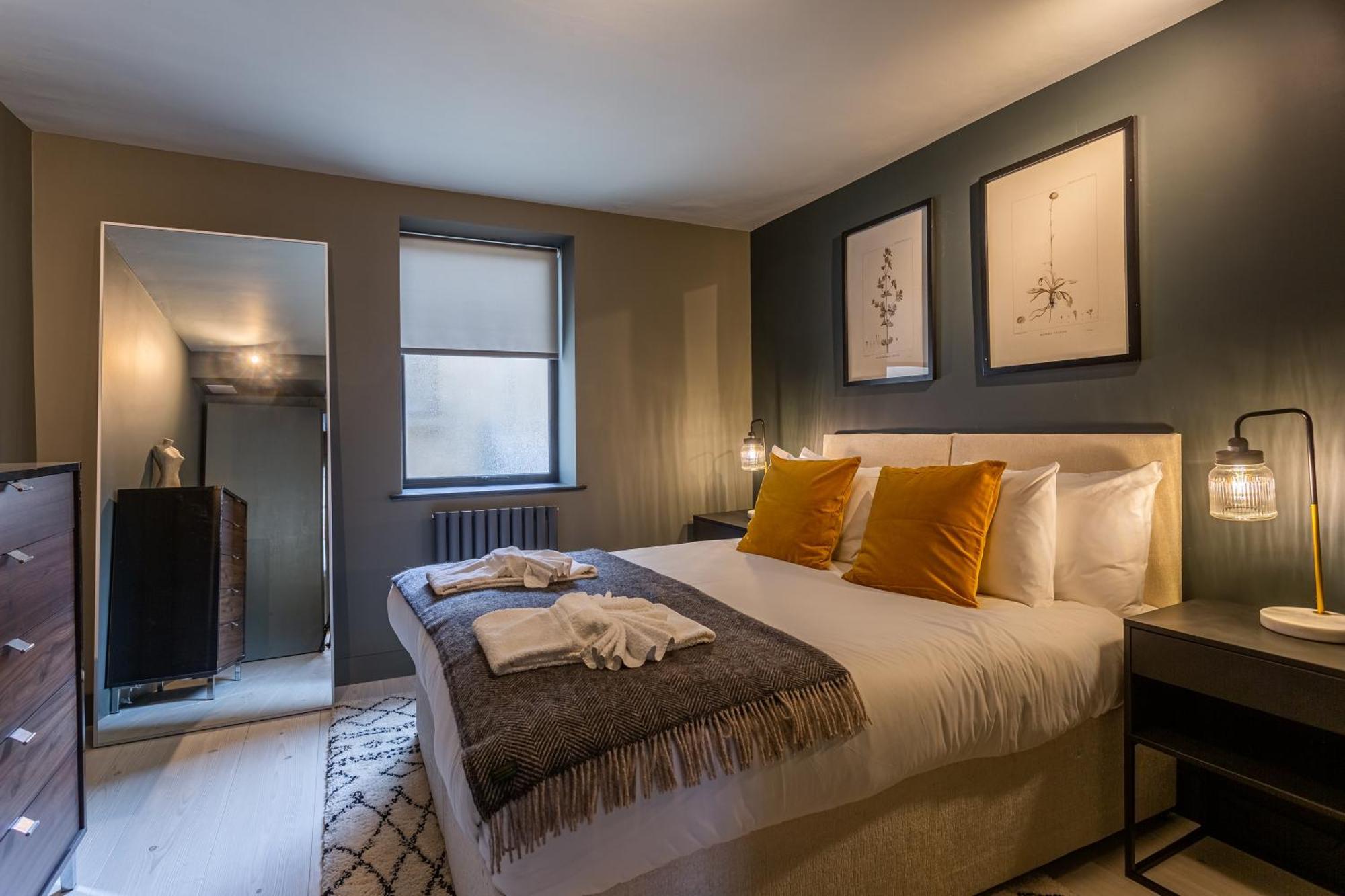 2 Bedroom Apartments With Sofa Bed In Southend Buitenkant foto